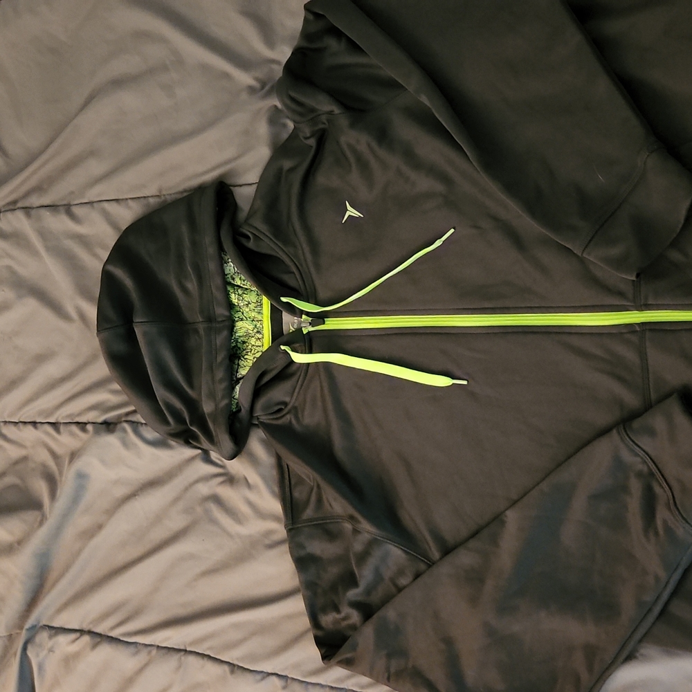 Old Navy Active Zip Up Hoodie